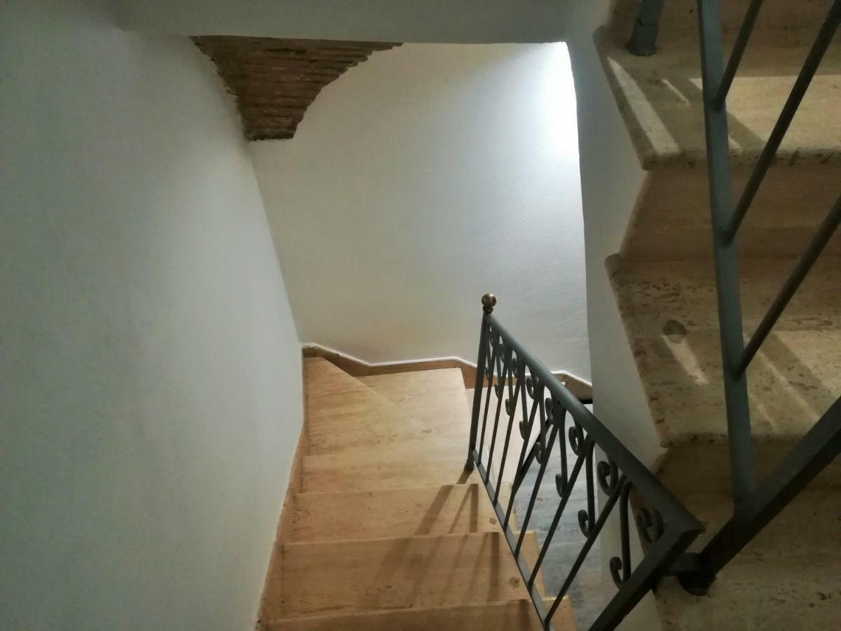 Casa In Centro Storico Vista Gran Sasso Apartment Atri Exterior photo